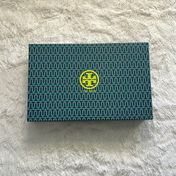 Tory Burch - Women's - Brown Leather Riding Boot - Size 7 - Picture 13 of 16